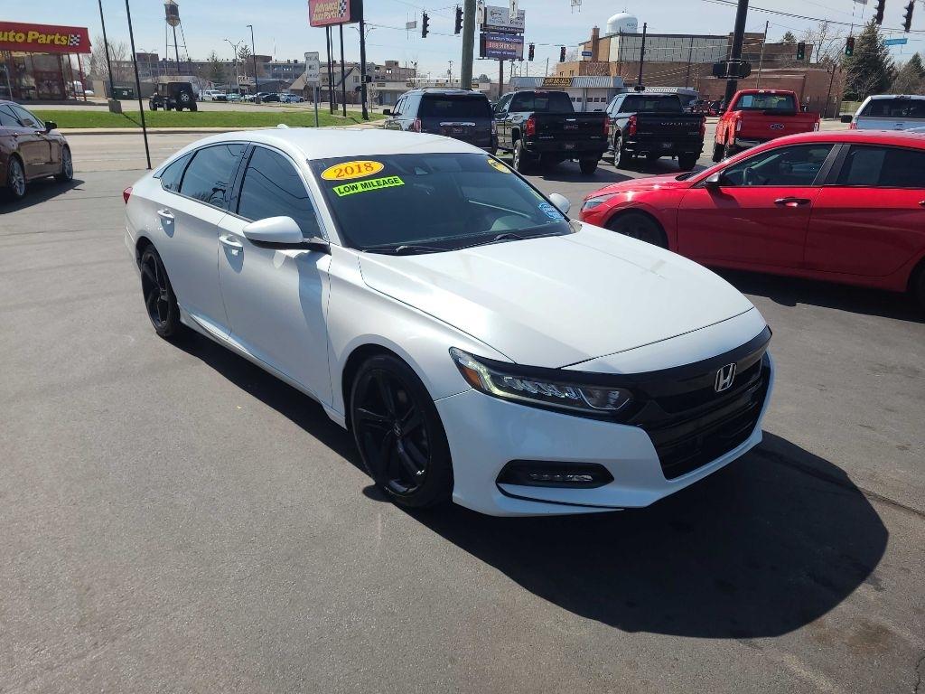 Honda Accord Sedan Sport 1.5T CVT 2018