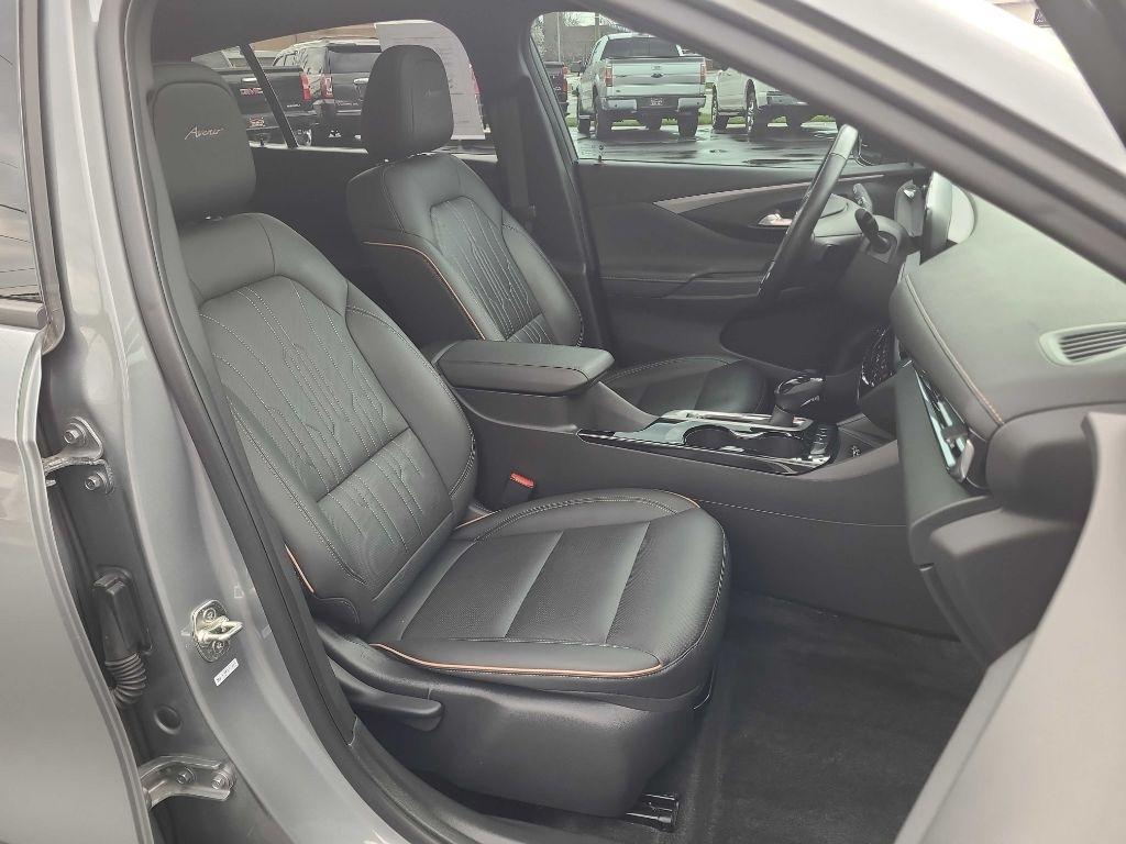 Buick Envista FWD 4dr Avenir 2024