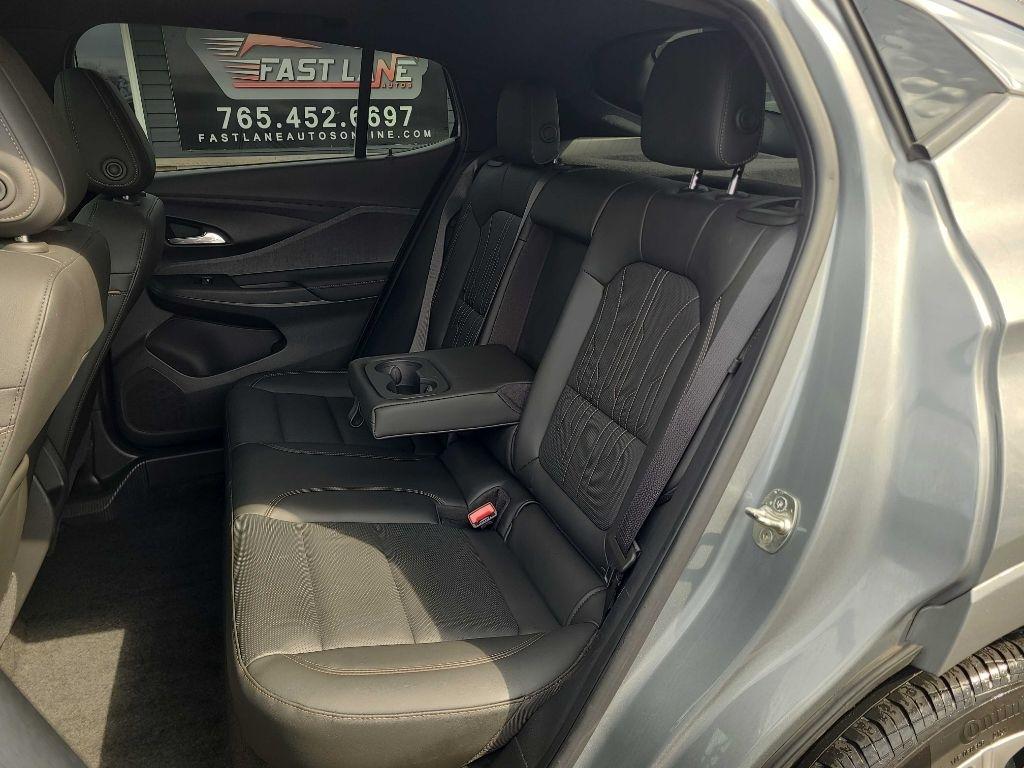 Buick Envista FWD 4dr Avenir 2024