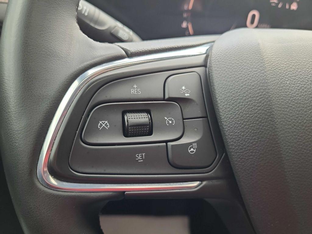 Buick Envista FWD 4dr Avenir 2024