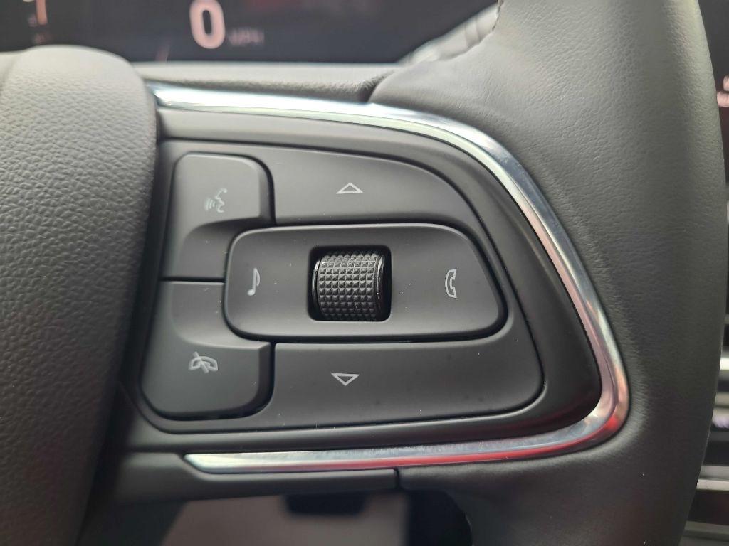 Buick Envista FWD 4dr Avenir 2024