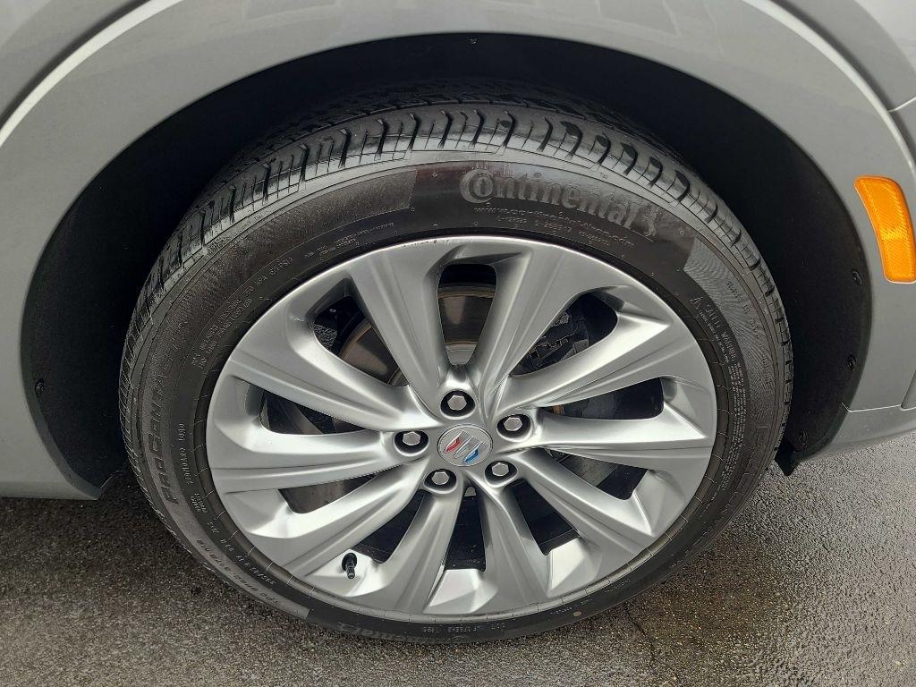 Buick Envista FWD 4dr Avenir 2024