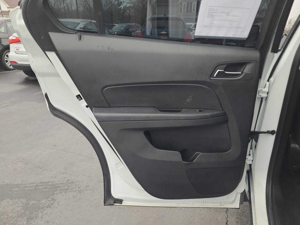 Chevrolet Equinox FWD 4dr LS 2017