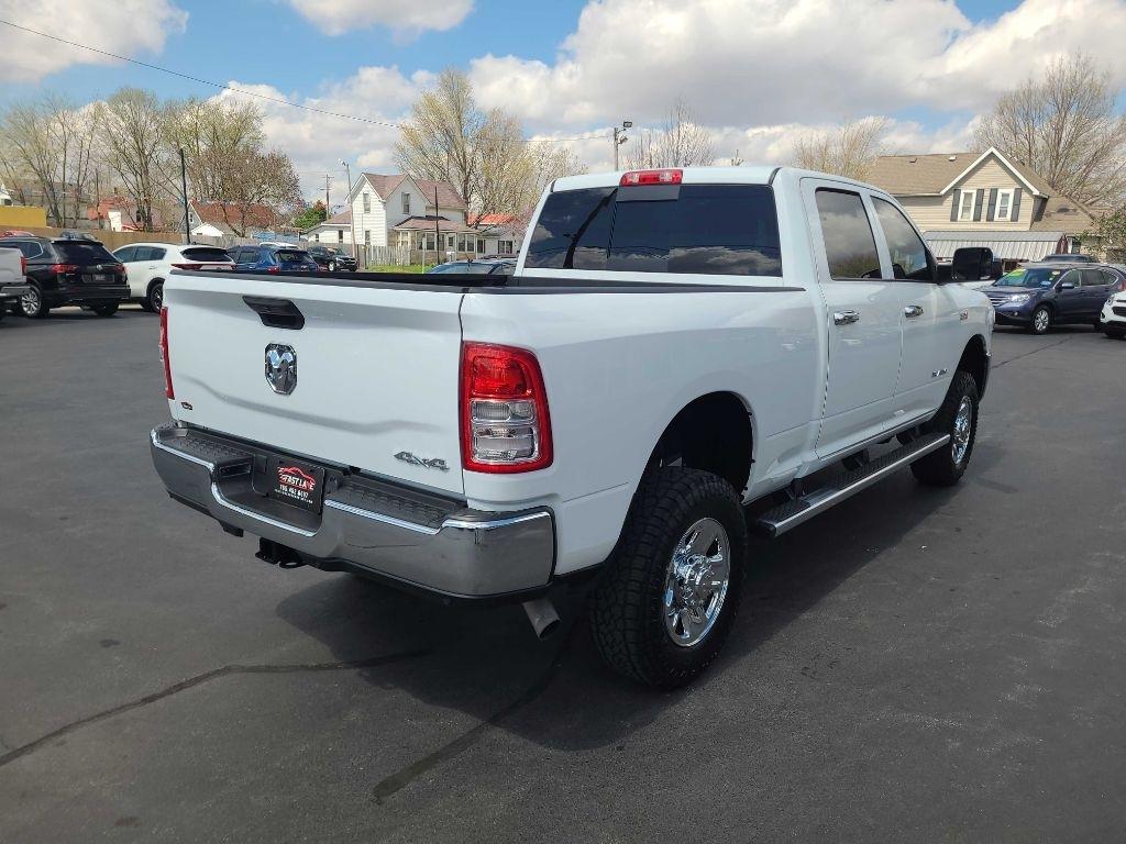 RAM 2500 Tradesman 4x4 Crew Cab 6'4" Box 2022