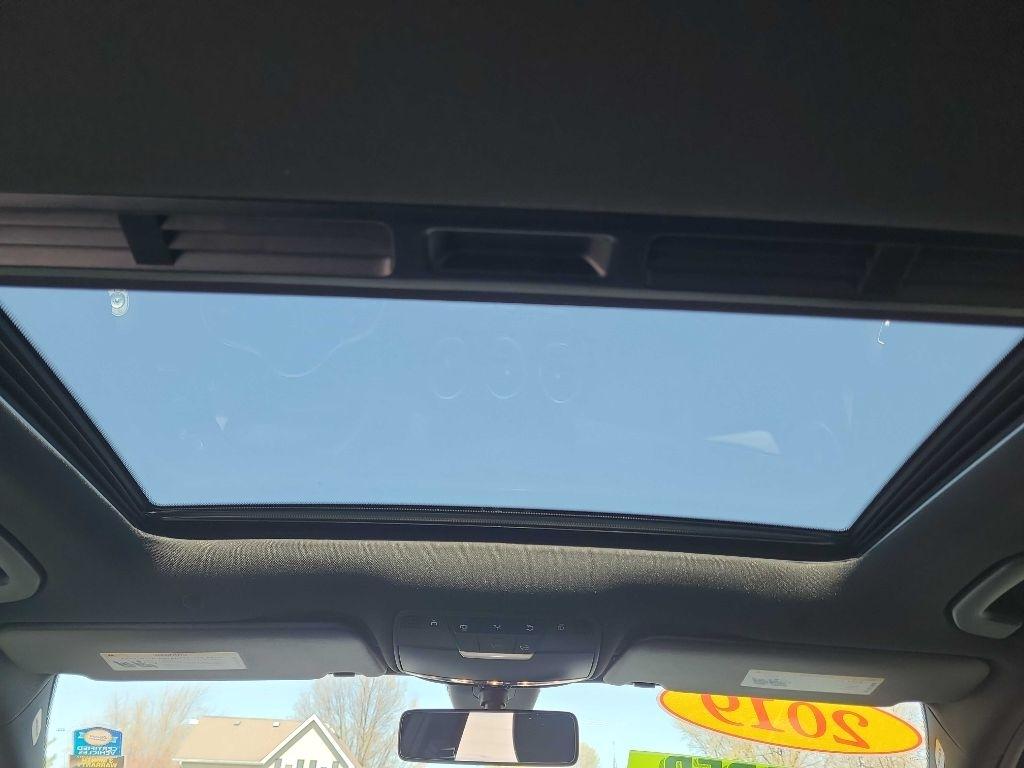 Mercedes-Benz C-Class C 300 4MATIC Sedan 2019