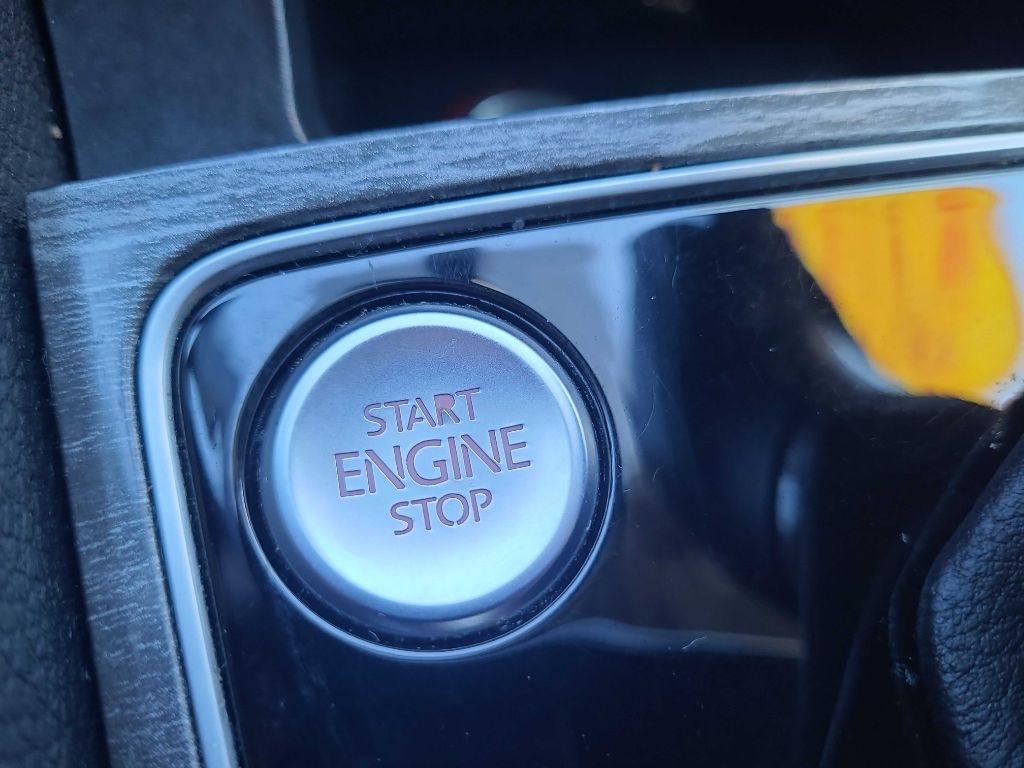 Volkswagen Passat 2.0T SE Auto 2018