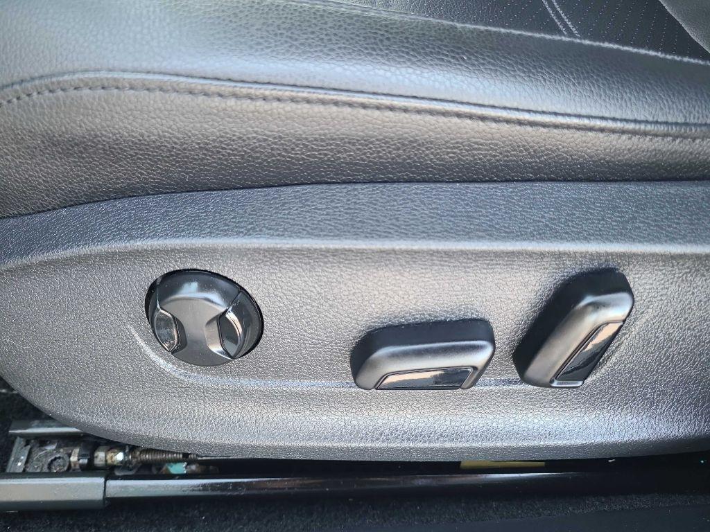 Volkswagen Passat 2.0T SE Auto 2018