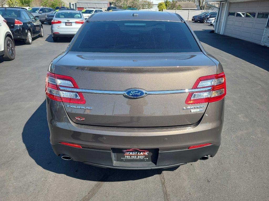 Ford Taurus 4dr Sdn Limited AWD 2016