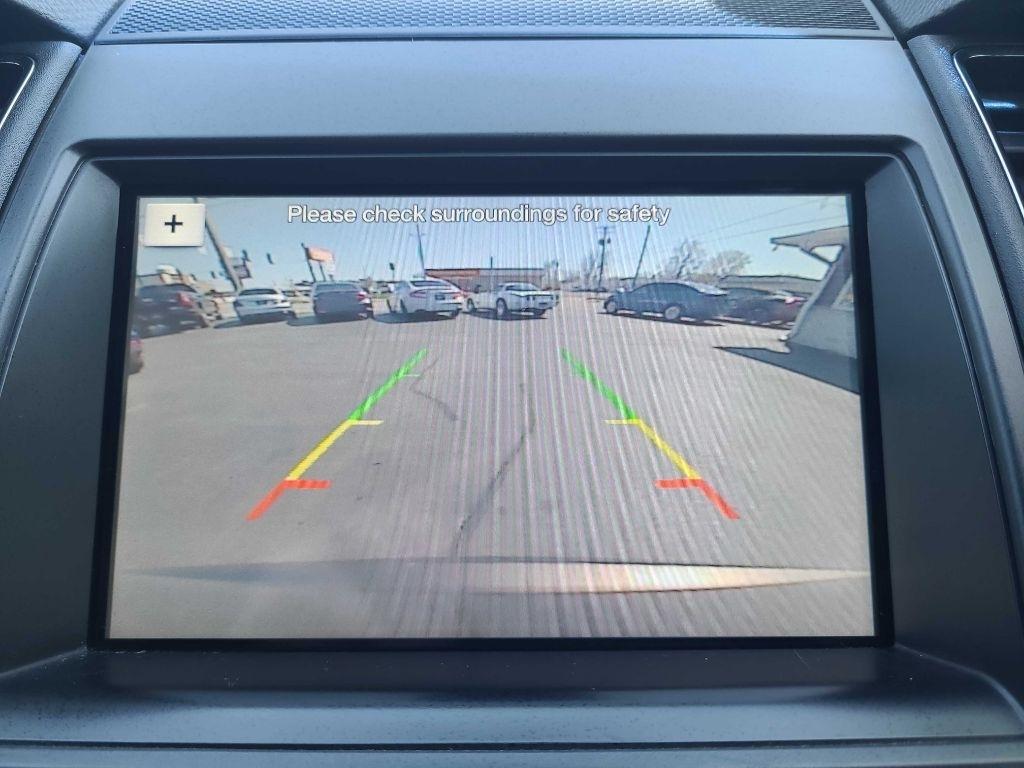 Ford Taurus 4dr Sdn Limited AWD 2016