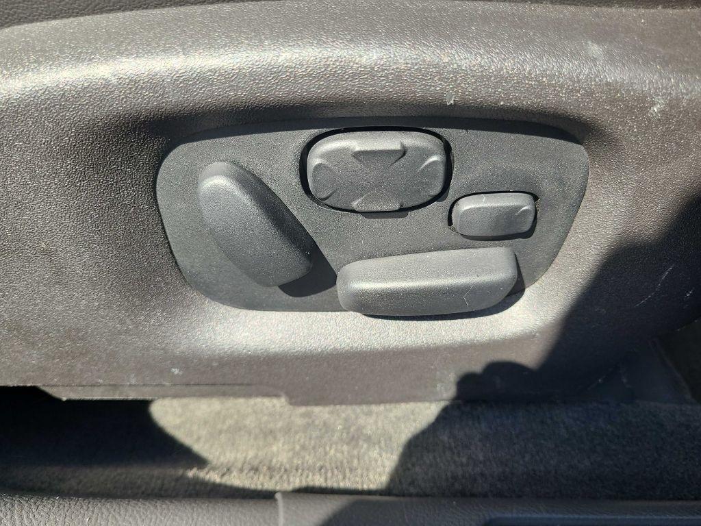 Ford Taurus 4dr Sdn Limited AWD 2016