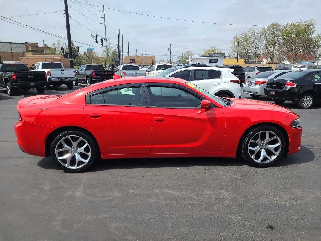 Dodge Charger 4dr Sdn RT RWD 2015