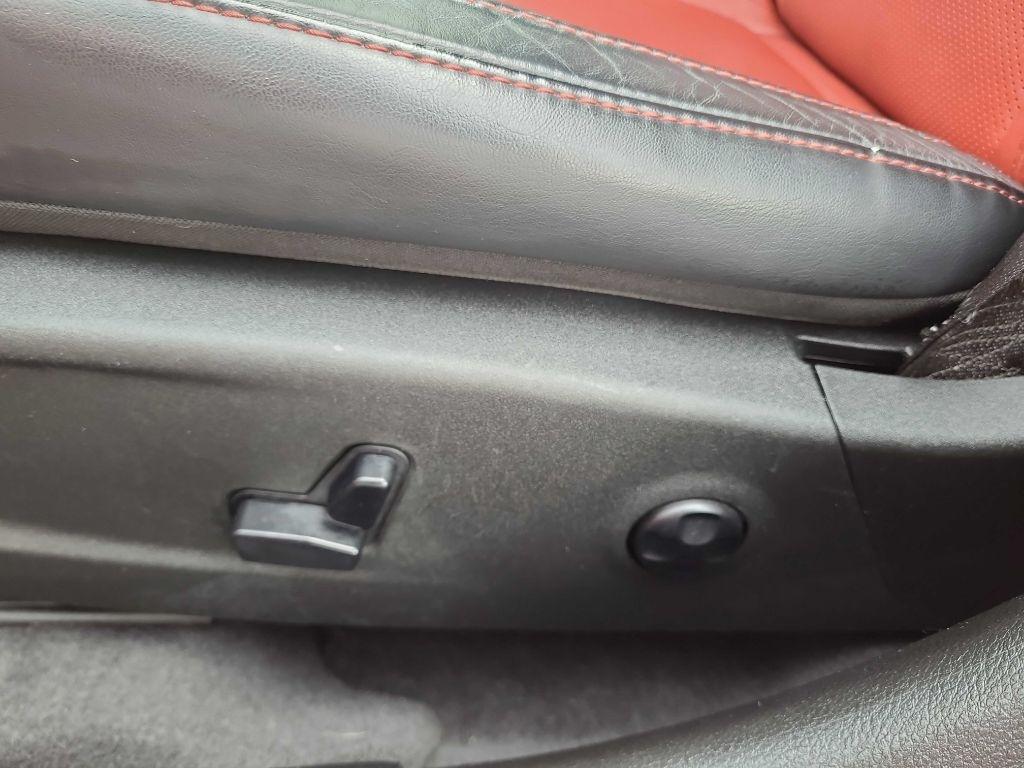 Dodge Charger 4dr Sdn RT RWD 2015