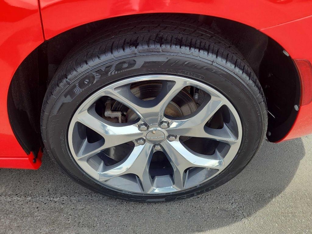 Dodge Charger 4dr Sdn RT RWD 2015