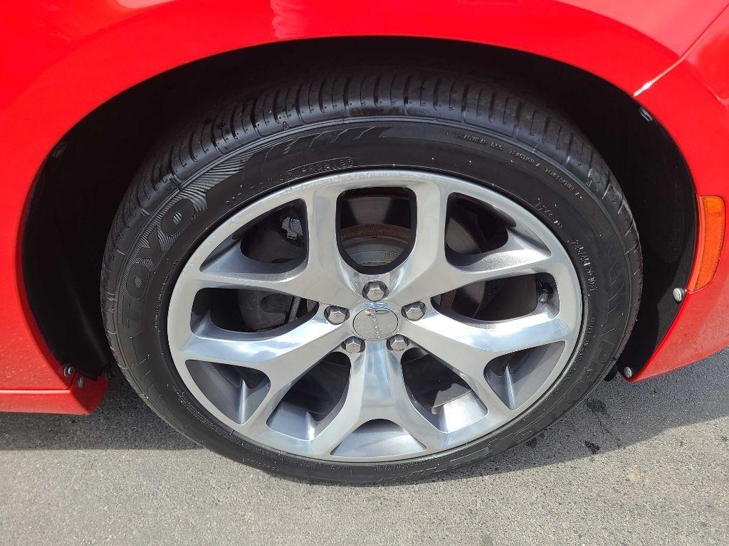 Dodge Charger 4dr Sdn RT RWD 2015