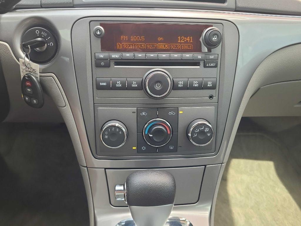 Saturn Aura 4dr Sdn XE 2008