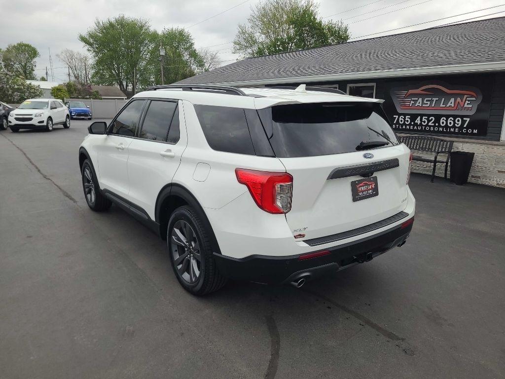 Ford Explorer XLT 4WD 2021