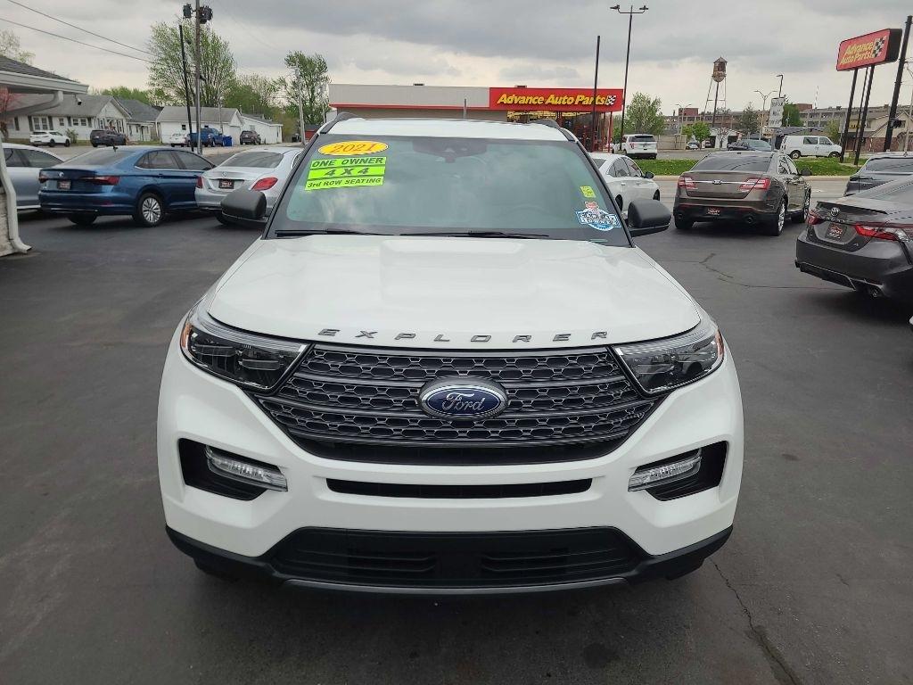 Ford Explorer XLT 4WD 2021