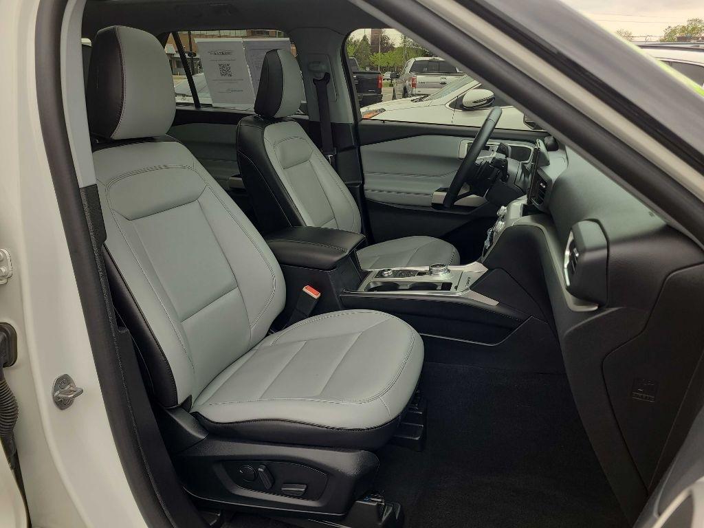 Ford Explorer XLT 4WD 2021