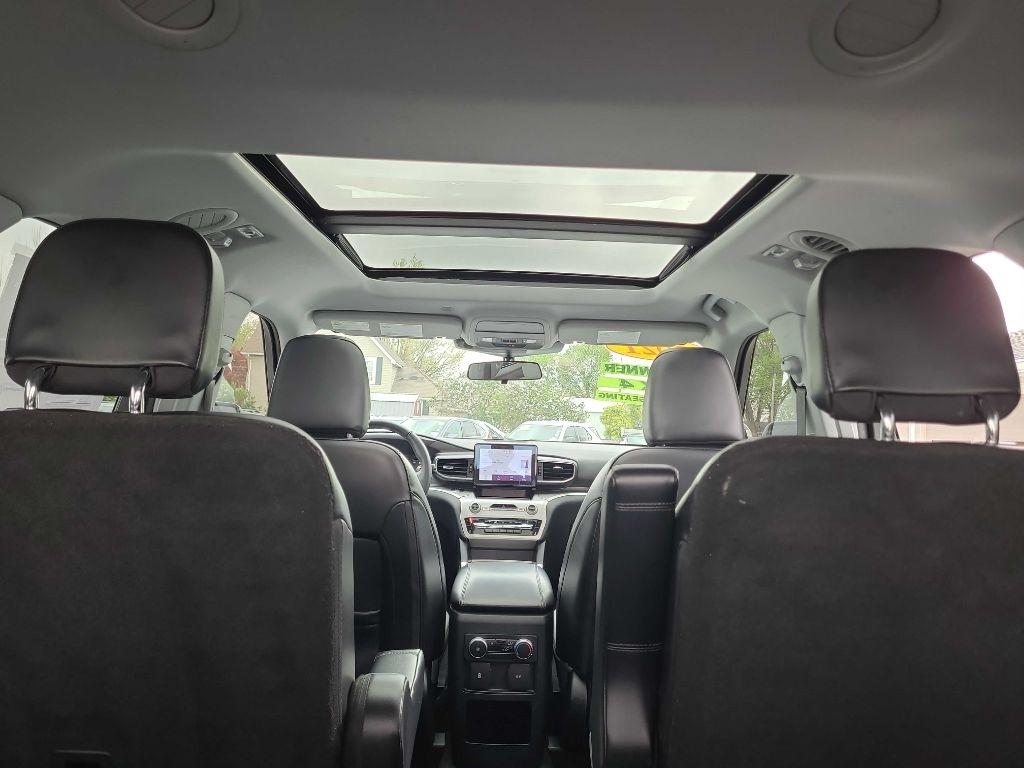 Ford Explorer XLT 4WD 2021