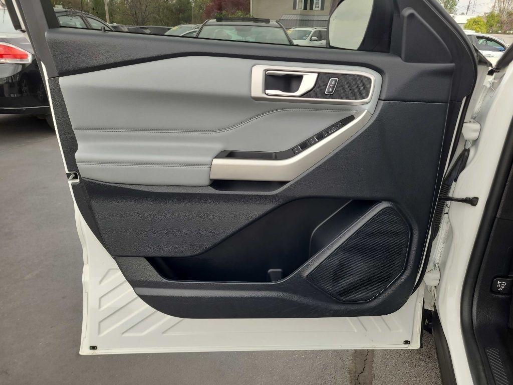 Ford Explorer XLT 4WD 2021