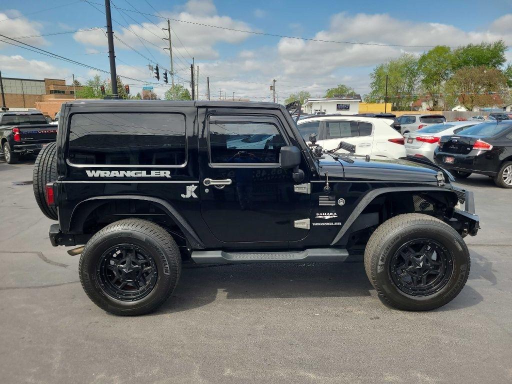 Jeep Wrangler 4WD 2dr Sahara 2014