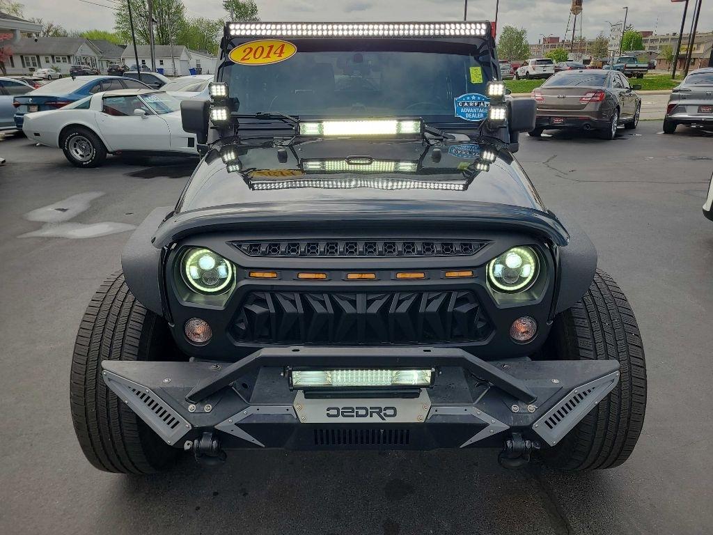 Jeep Wrangler 4WD 2dr Sahara 2014