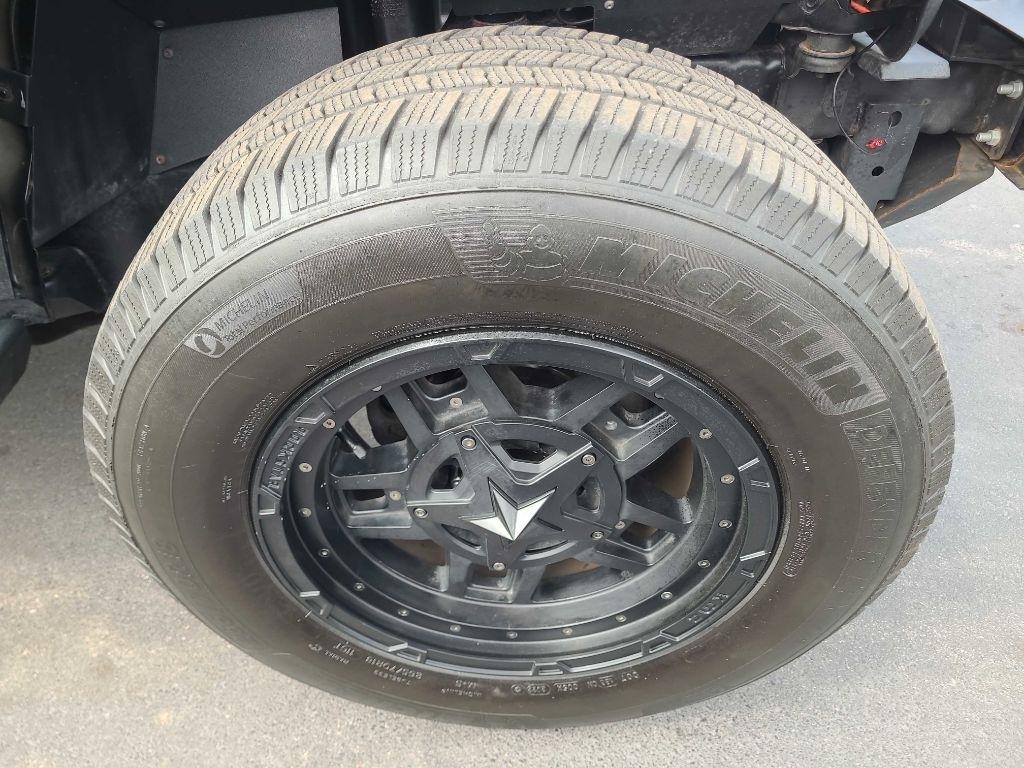 Jeep Wrangler 4WD 2dr Sahara 2014