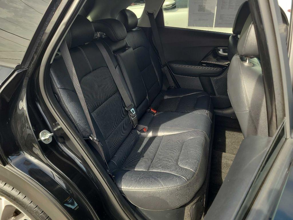 Kia Niro Touring FWD 2017