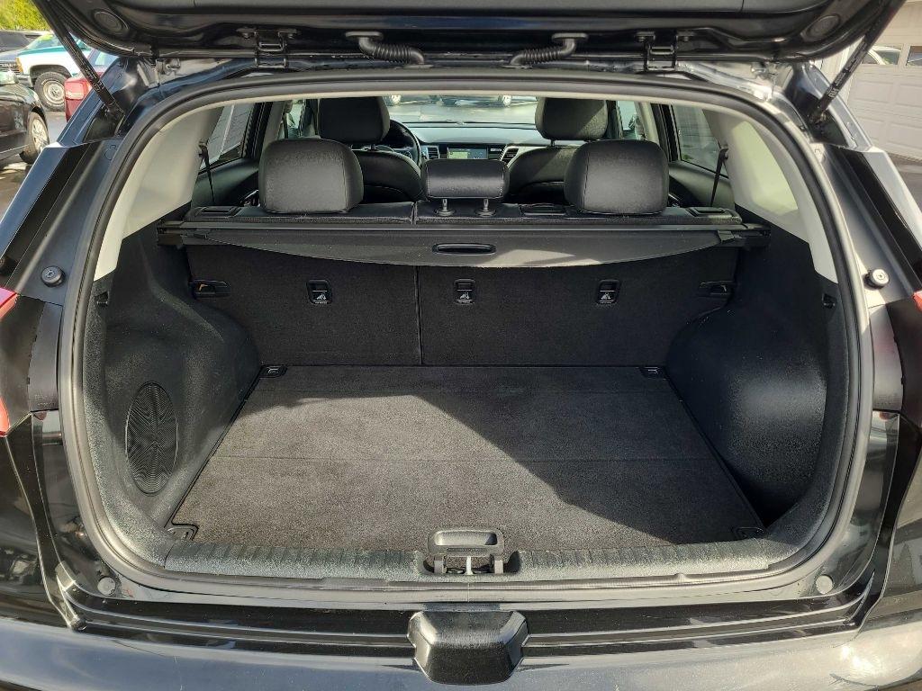 Kia Niro Touring FWD 2017