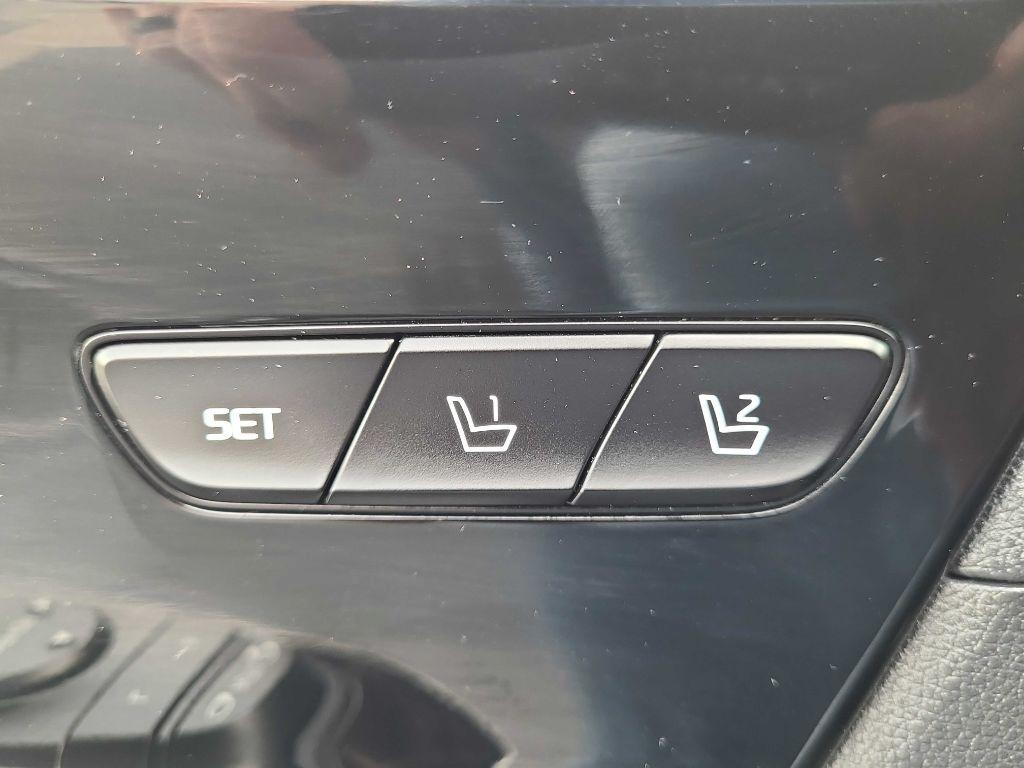 Kia Niro Touring FWD 2017