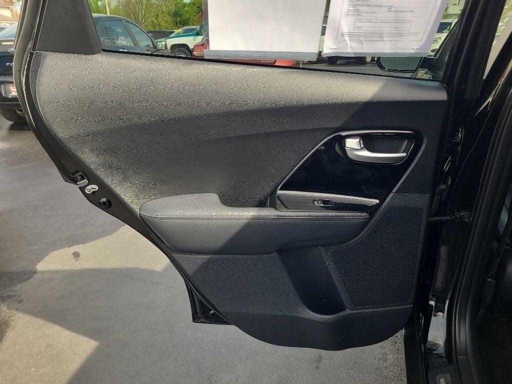 Kia Niro Touring FWD 2017