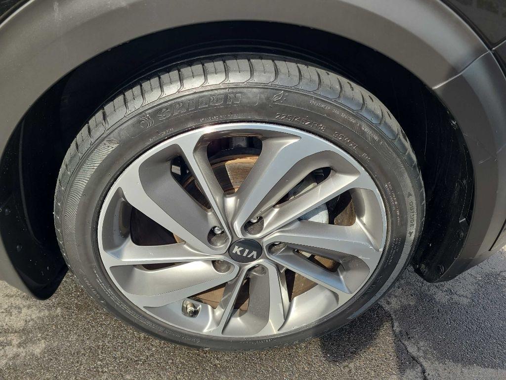 Kia Niro Touring FWD 2017