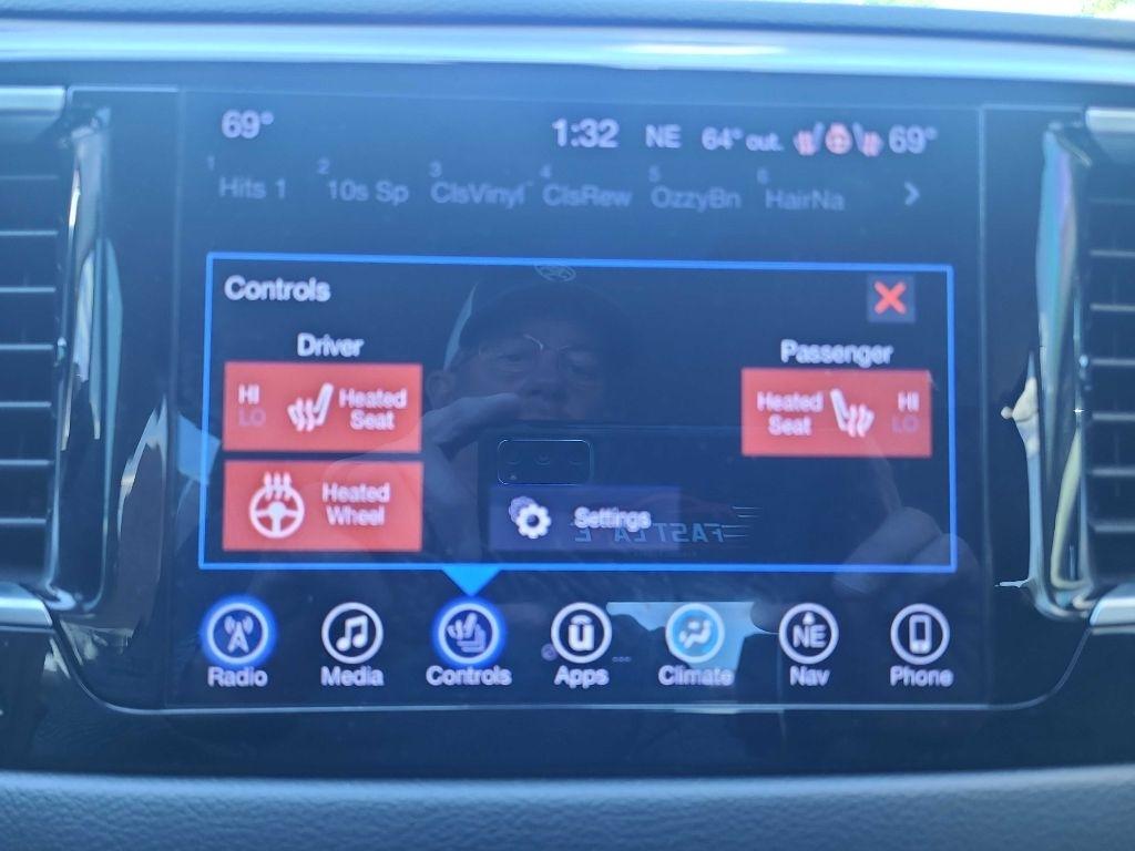 Chrysler Pacifica Touring-L Plus FWD 2017