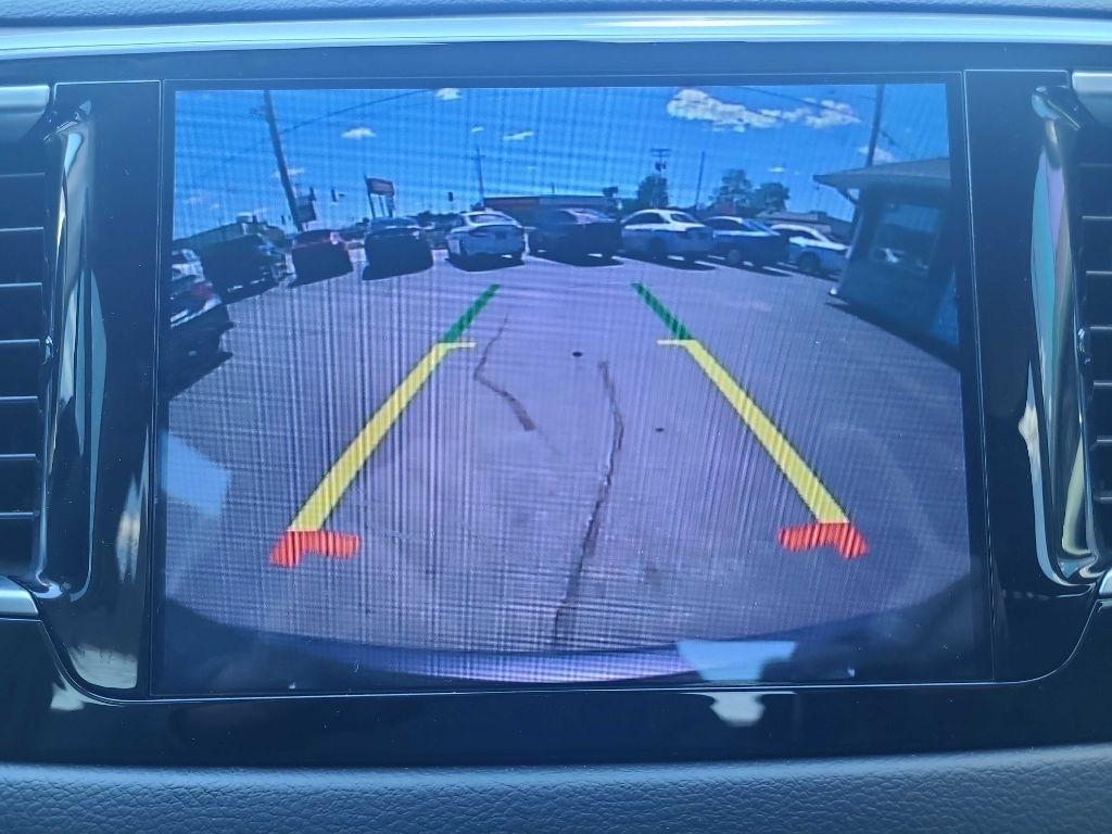 Chrysler Pacifica Touring-L Plus FWD 2017