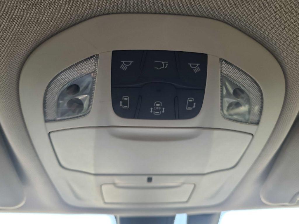 Chrysler Pacifica Touring-L Plus FWD 2017