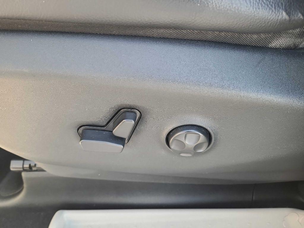 Chrysler Pacifica Touring-L Plus FWD 2017