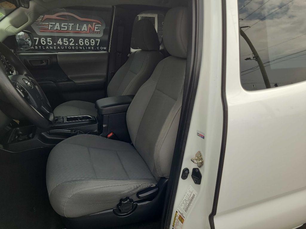 Toyota Tacoma 2WD SR Access Cab 6' Bed V6 AT (Natl) 2020