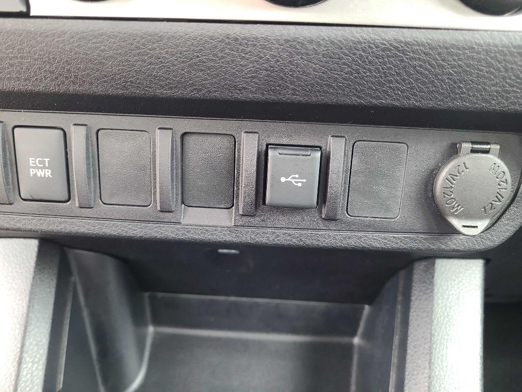 Toyota Tacoma 2WD SR Access Cab 6' Bed V6 AT (Natl) 2020