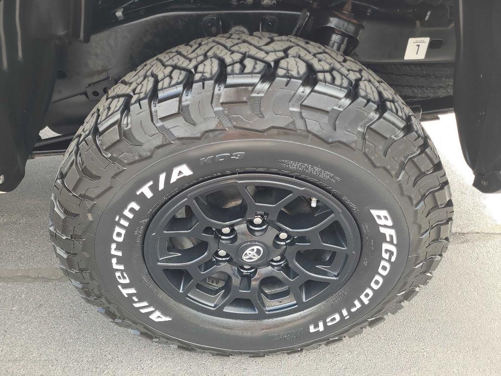 Toyota Tacoma 2WD SR Access Cab 6' Bed V6 AT (Natl) 2020