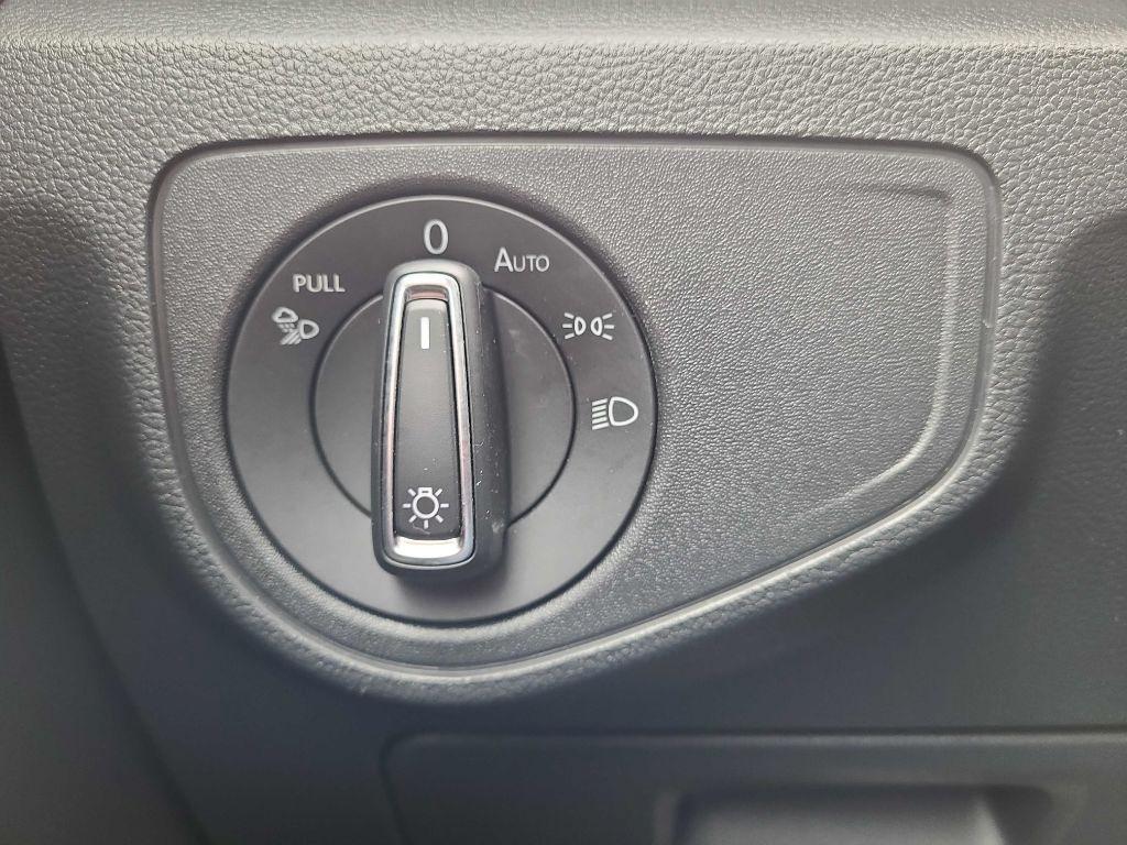 Volkswagen Atlas 3.6L V6 SEL FWD *Ltd Avail* 2021