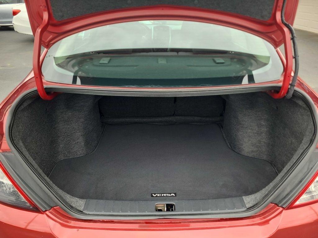 Nissan Versa Sedan S Manual 2017