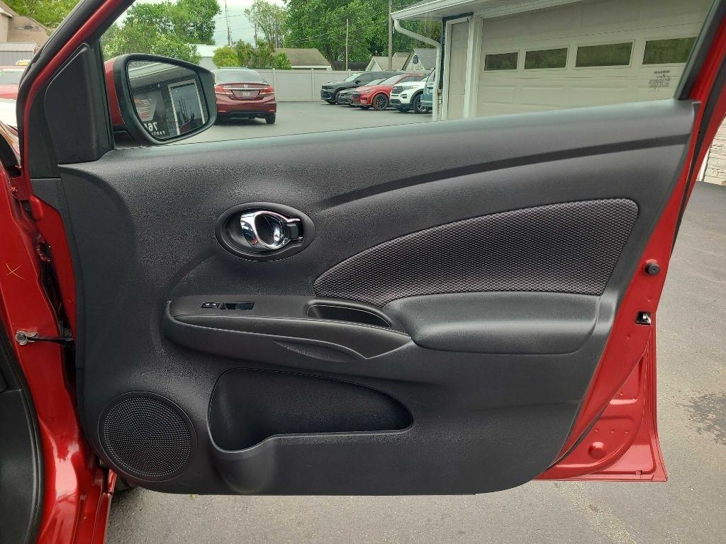 Nissan Versa Sedan S Manual 2017