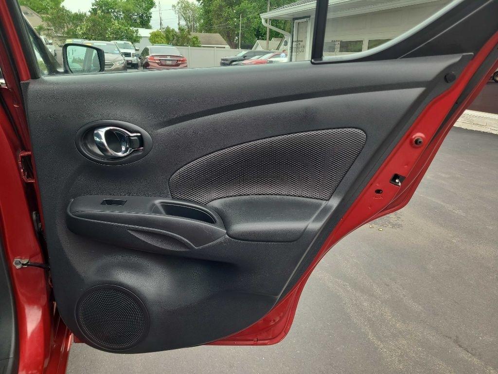 Nissan Versa Sedan S Manual 2017