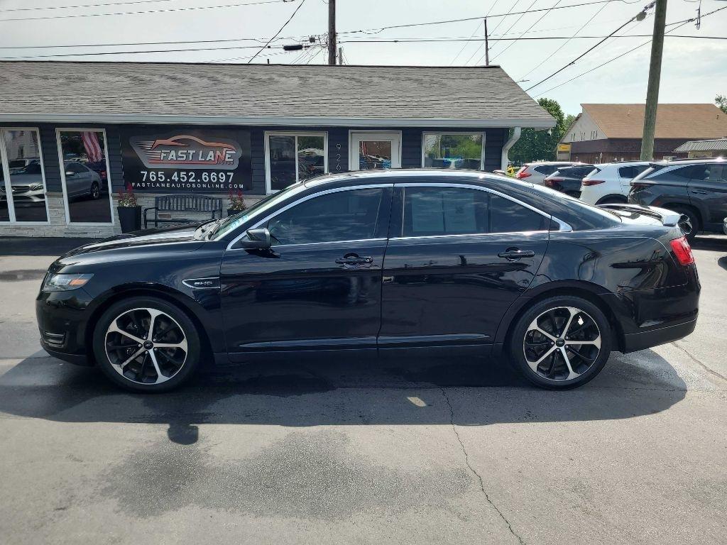 Ford Taurus 4dr Sdn SHO AWD 2016