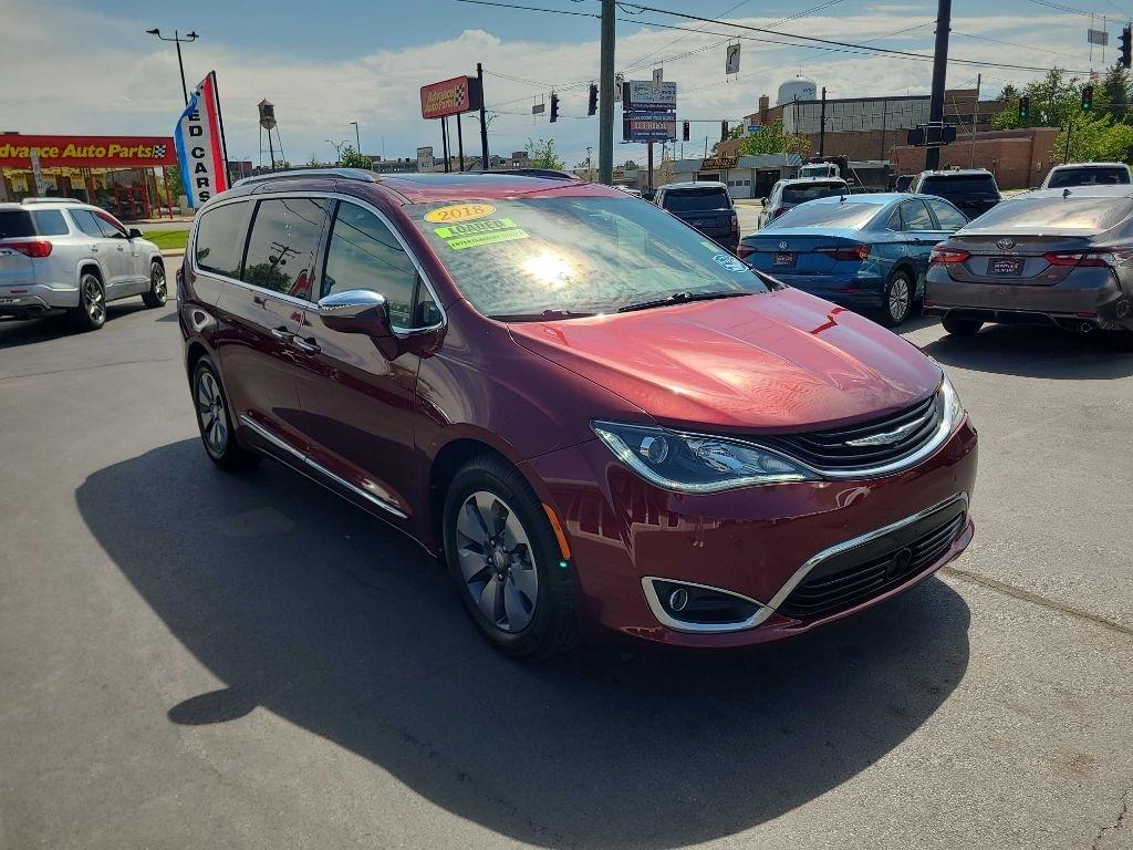 Chrysler Pacifica Hybrid Limited FWD 2018