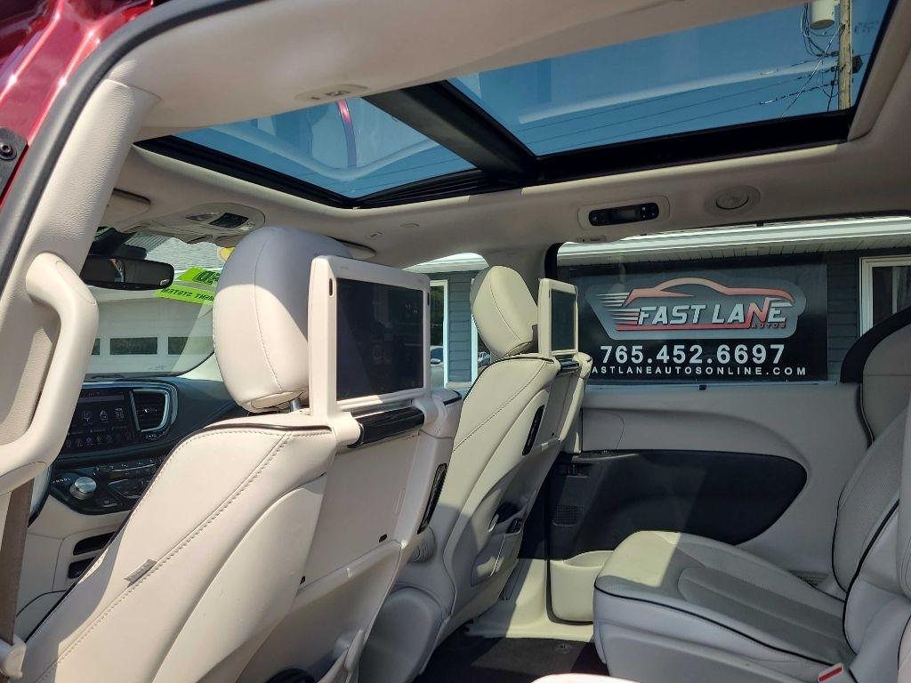 Chrysler Pacifica Hybrid Limited FWD 2018