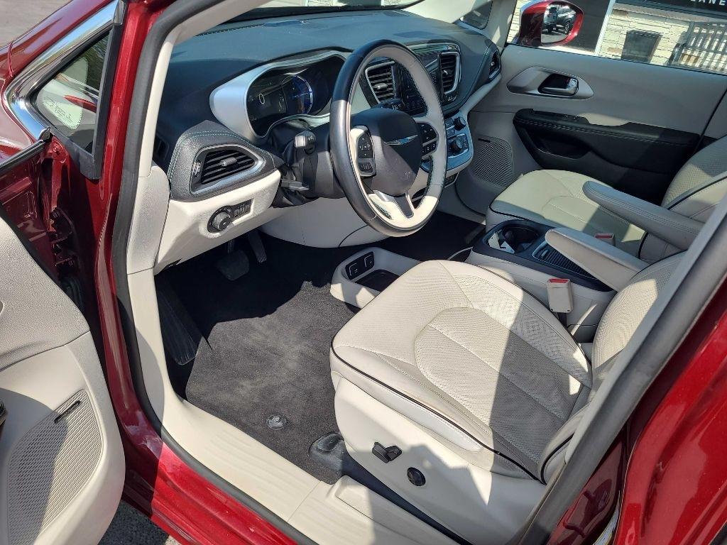 Chrysler Pacifica Hybrid Limited FWD 2018