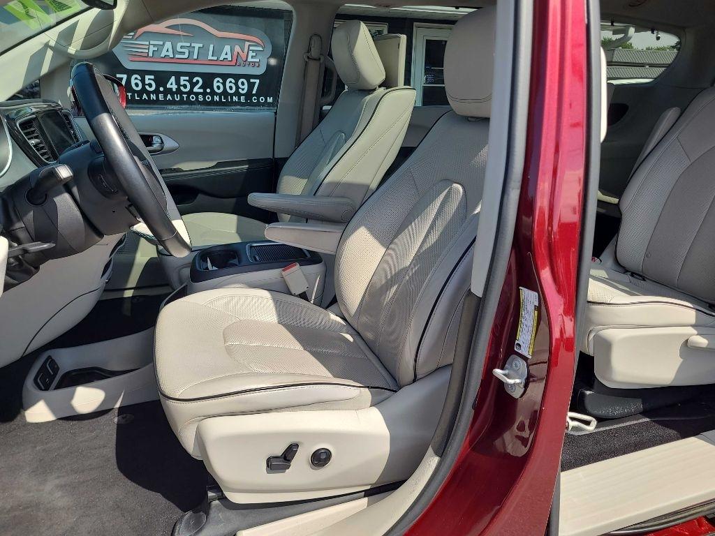 Chrysler Pacifica Hybrid Limited FWD 2018