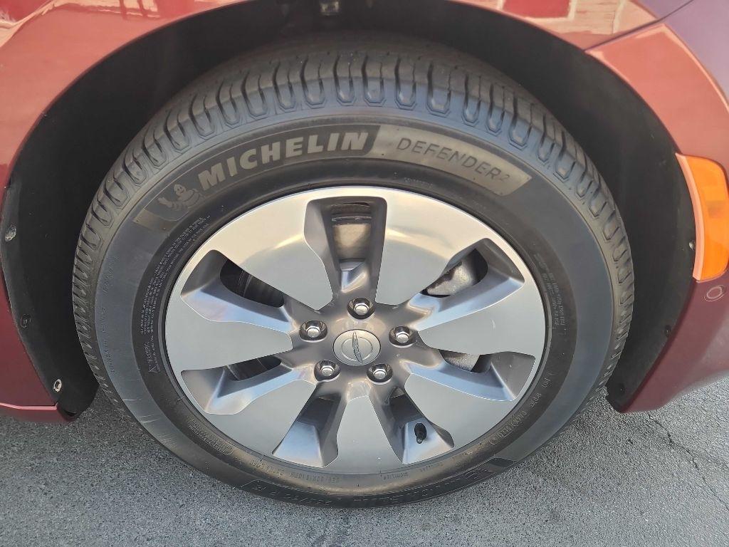 Chrysler Pacifica Hybrid Limited FWD 2018