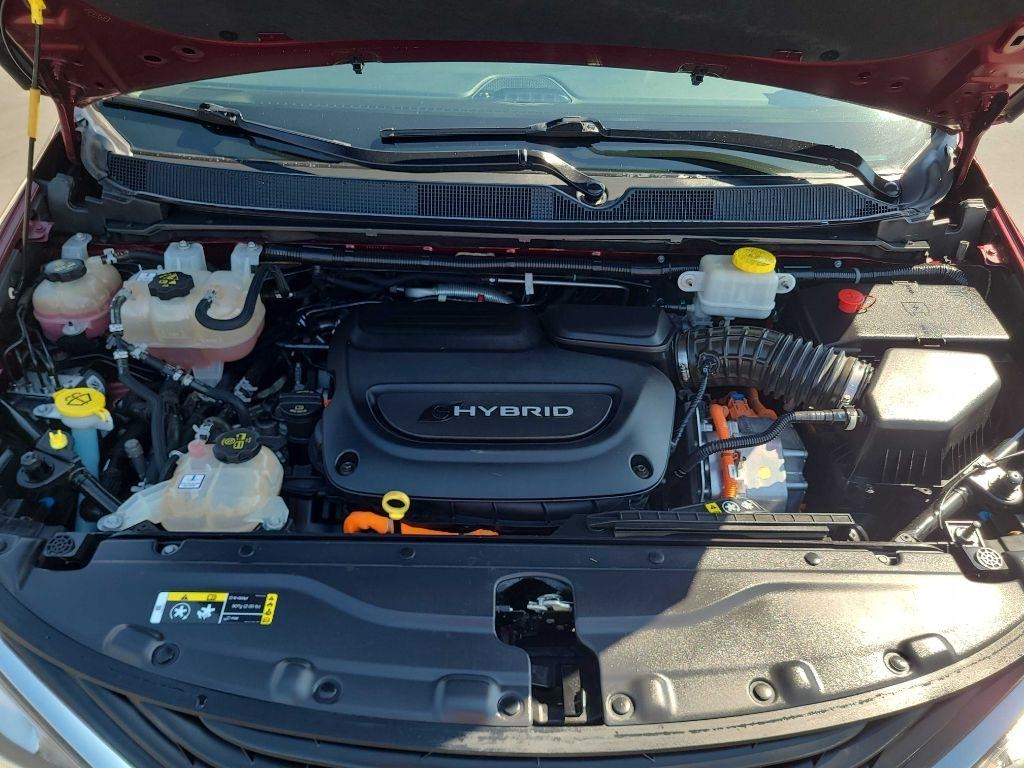 Chrysler Pacifica Hybrid Limited FWD 2018